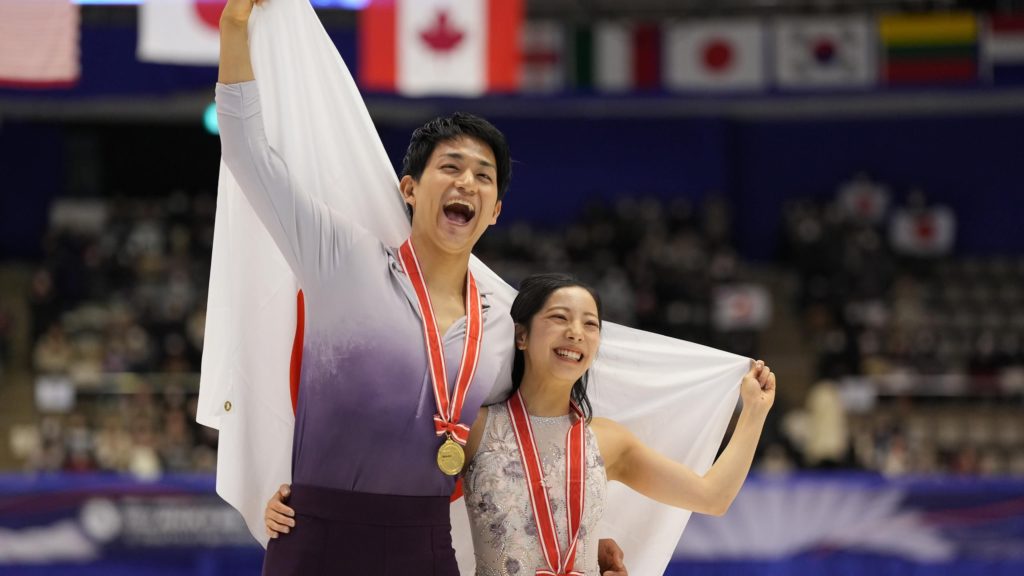 English Stripped Bare - B. Bearington & Naomi Culture Ice Skating Interview Riku Miura & Ryuichi Kihara